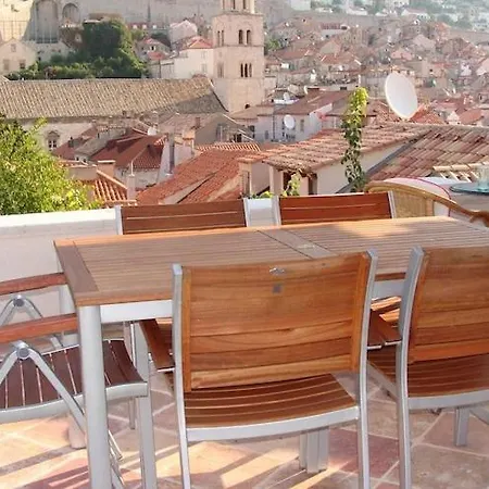 Bafi - With Terrace