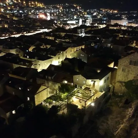 Bafi - With Terrace