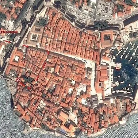 Bafi - With Terrace